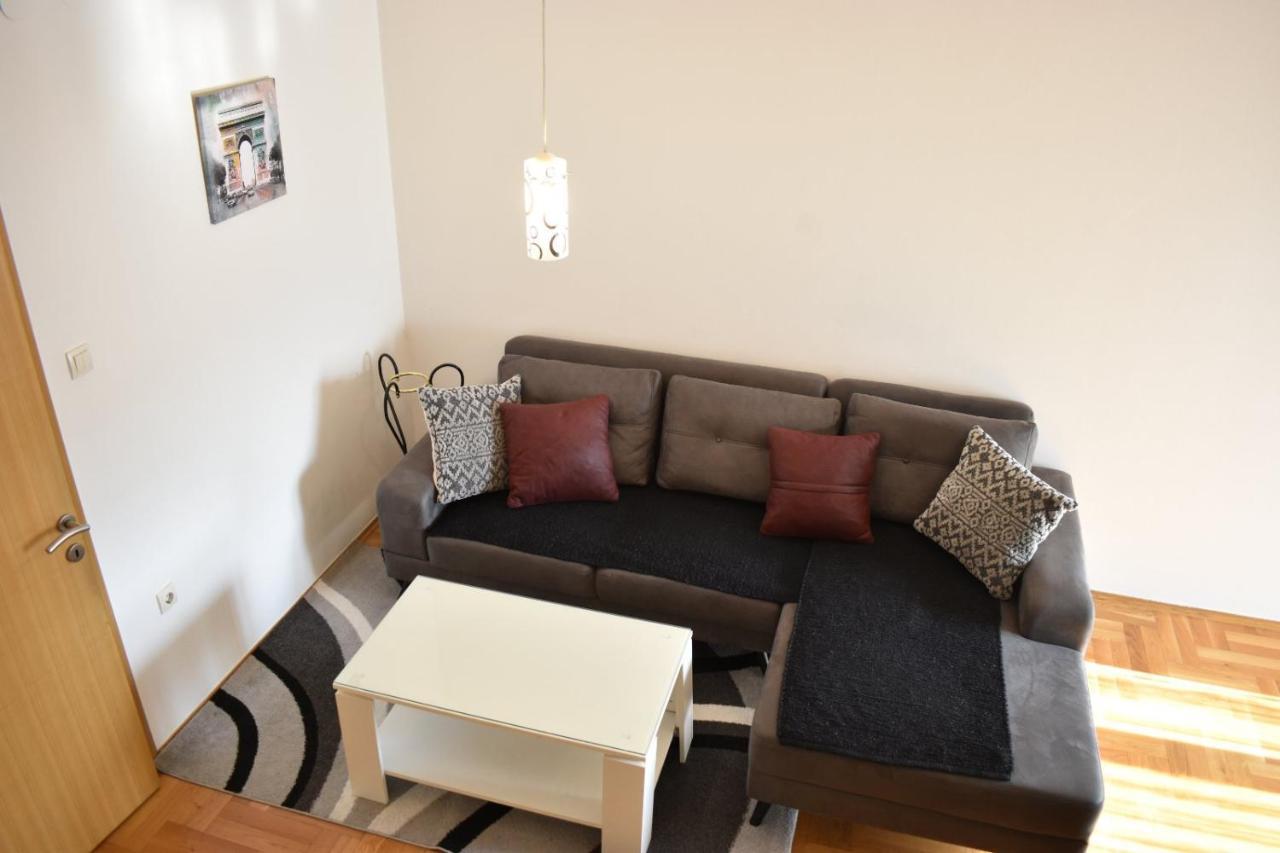 Apartman Archive Jevrejska Баня-Лука Екстер'єр фото